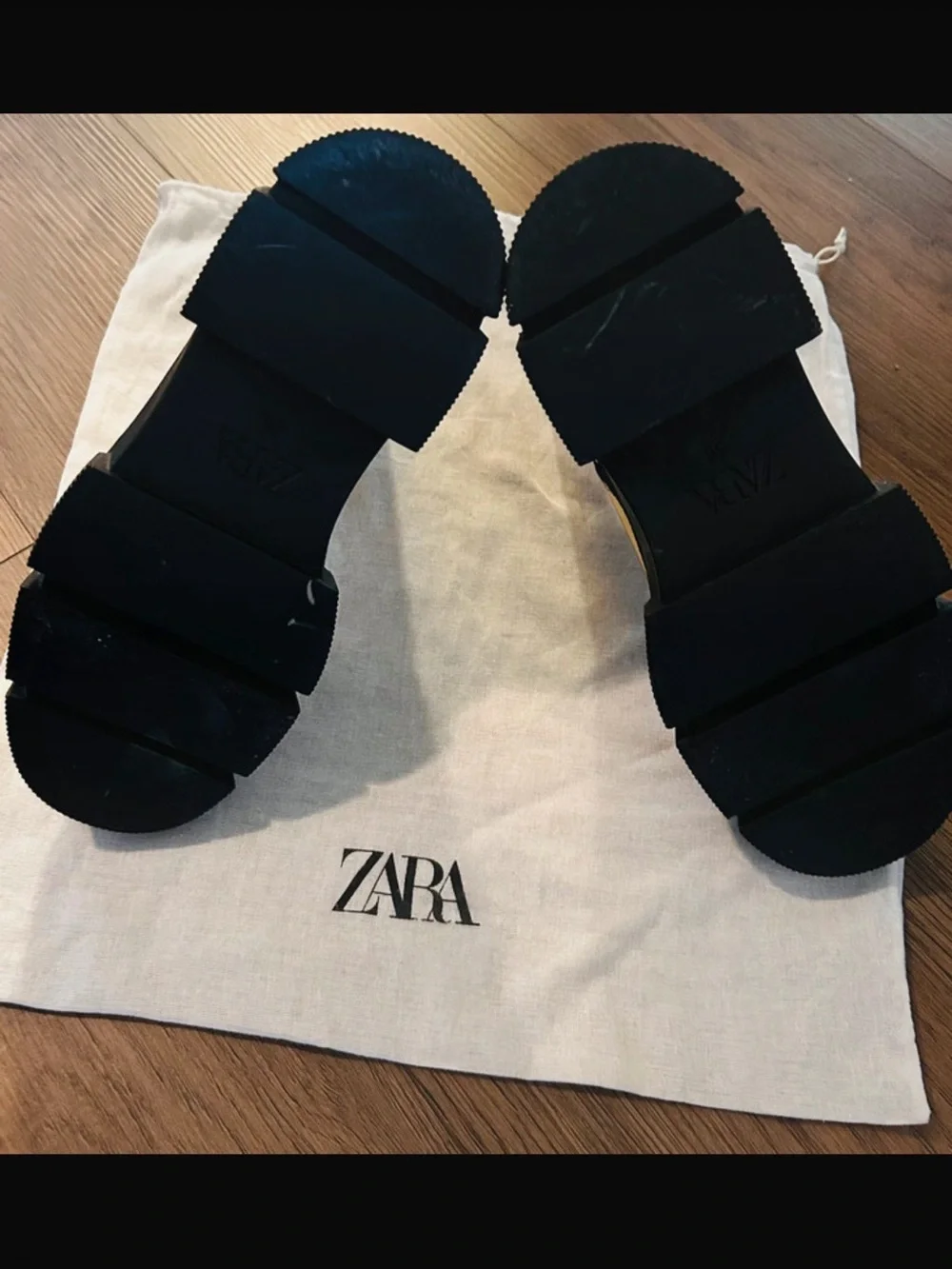 Zara Metallic Gold Platform Chelsea Boots